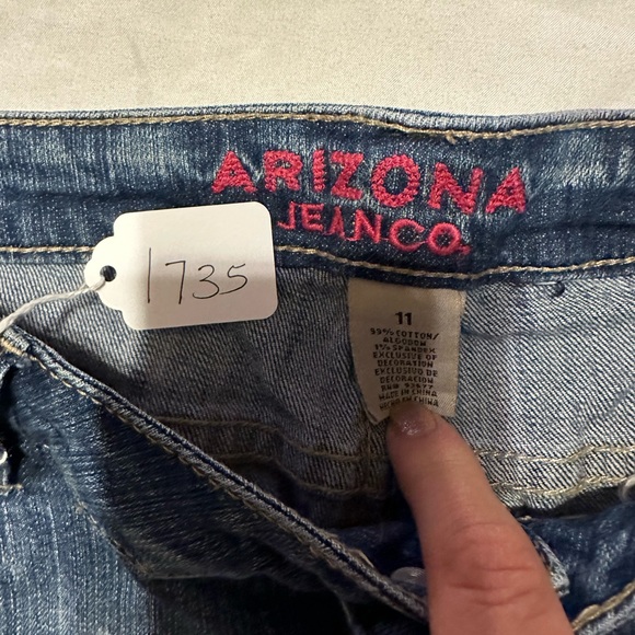 GUC Arizona jeans. Size 11. - Picture 4 of 8